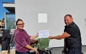 Galeria aktualności Społecznik pn. "Elektrośmieci zbieramy i nasze sołectwo upiększamy" w miejscowości Kretlewo zakończono z sukcesem! 13