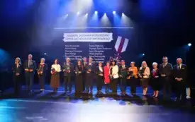 Galeria aktualności 80-lecie polskiej oświaty na Pomorzu Zachodnim &ndash; srebrna Odznaka Honorowa Gryfa Zachodniopomorskiego dla Pani Beaty Pastryk 2