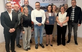 Galeria aktualności Rusza Termomodernizacja Szkoły Podstawowej w Wysokiej Kamieńskiej 2