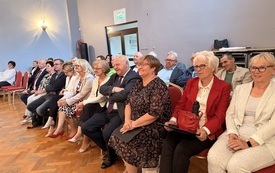 Galeria aktualności Wręczenie srebrnej odznaki Honorowego Gryfa Zachodniopomorskiego oraz tytułu &bdquo;Zasłużony dla Gminy Golczewo&rdquo; 2